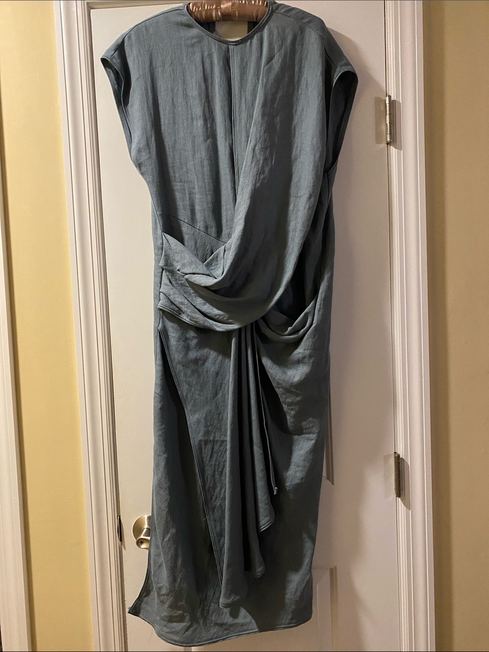 Zara Linen Blend Beautiful Color Stunning Design Dress NWOT